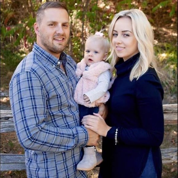 Meet your Posher, Lisa - Picture 1 of 1